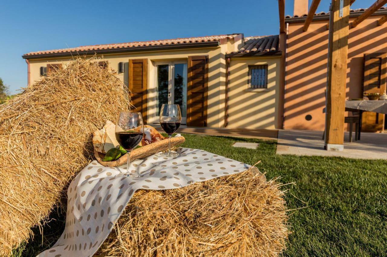 Tenuta Petra Bianca Palau Ngoại thất bức ảnh
