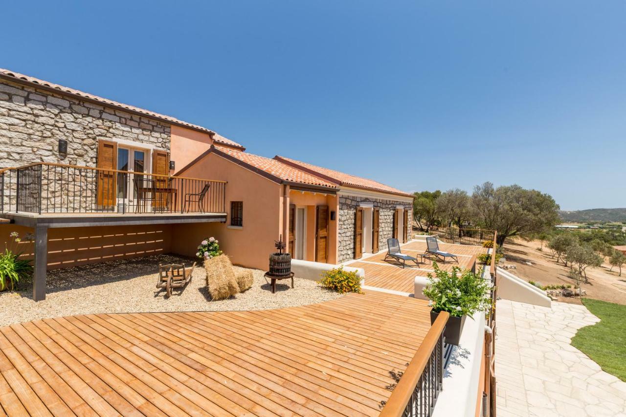Tenuta Petra Bianca Palau Ngoại thất bức ảnh