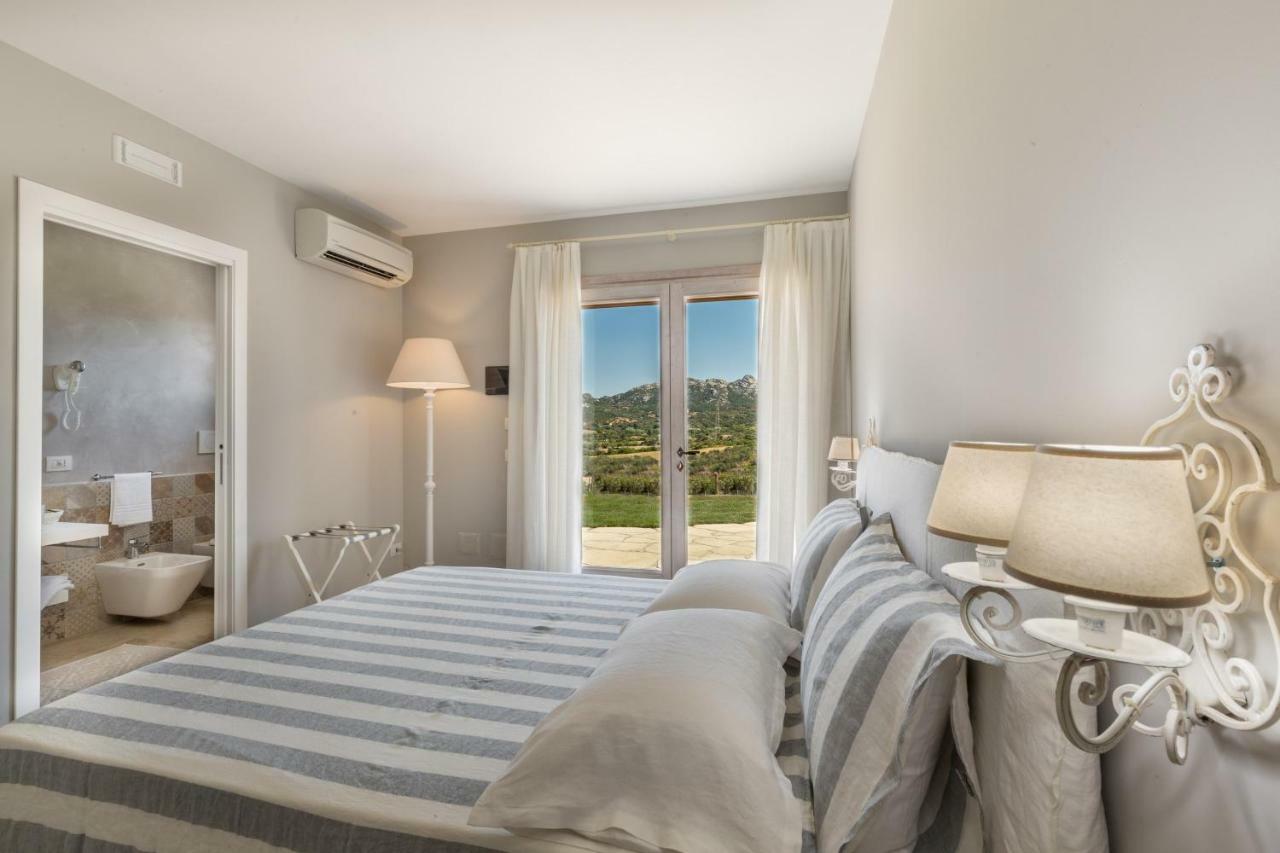 Tenuta Petra Bianca Palau Ngoại thất bức ảnh